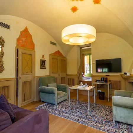 La Signoria Hotel